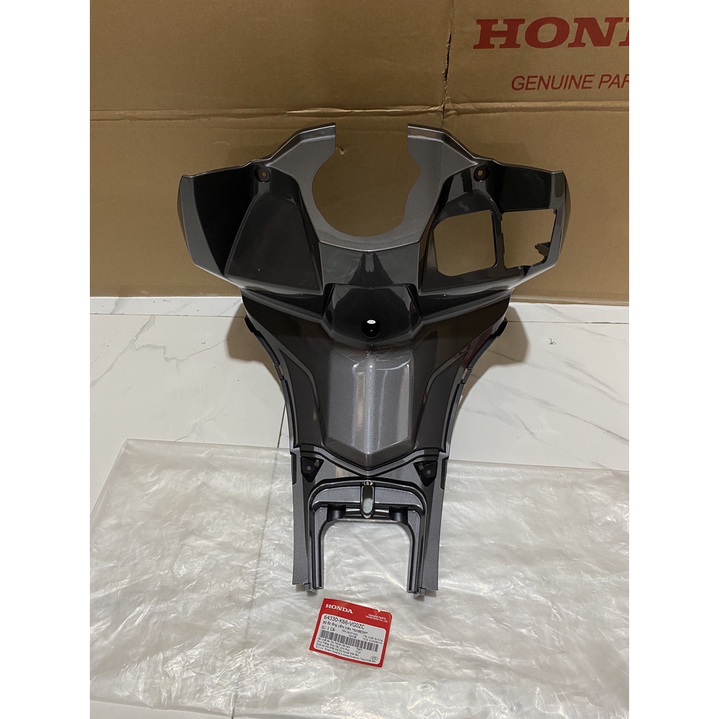 Ốp ống yếm trên | Ốp ổ khóa Air Blade 125 (2015-2019) màu Xám đen chính hãng Honda (64330-K66-VG0ZC)