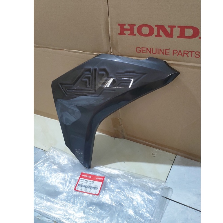 Ốp trước bên phải | Cánh yếm Air Blade 125  màu Xám đen *NHB74M* chính hãng Honda