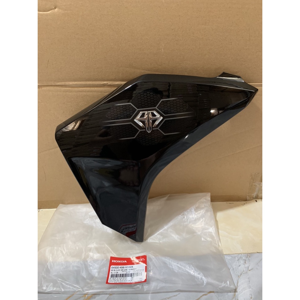 Bộ ốp trước bên phải | Cánh yếm phải Air Blade 125  màu Đen chính hãng Honda