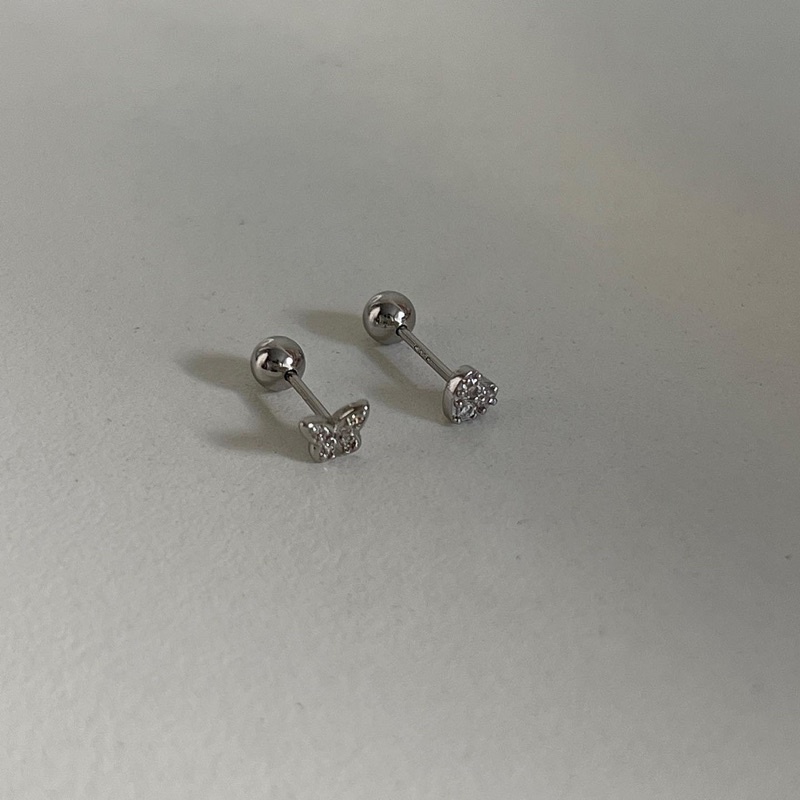 𝐯𝐞𝐥𝐯𝐞𝐭𝐩𝐢𝐧𝐤.𝐚𝐜𝐜🇰🇷 | Khuyên tai chốt bi vặn mặt gắn đá