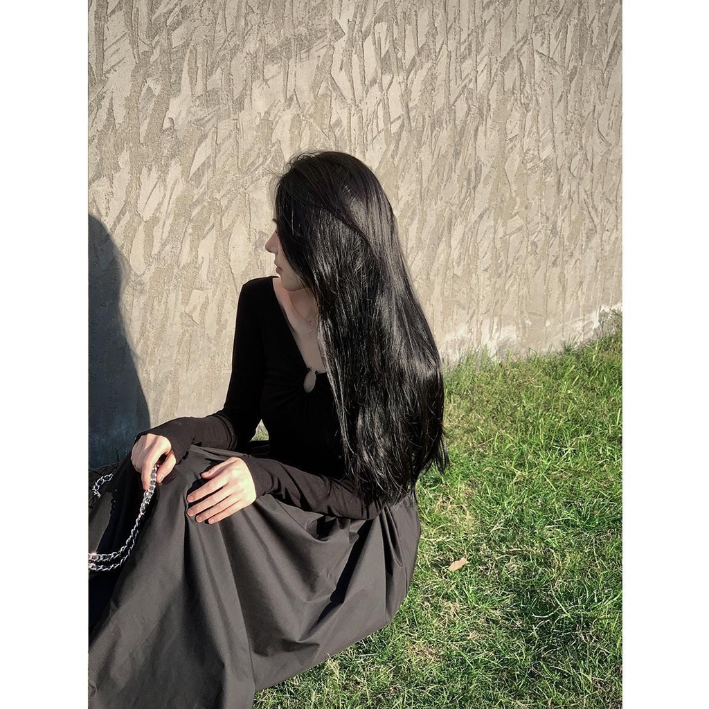 Đầm Dệt Kim Tay Dài Cổ Chữ V Màu Đen Phong Cách Pháp Thời Trang Xuân Hè Cho Nữ