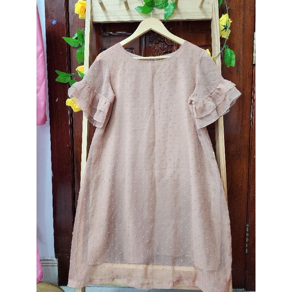 Đầm bầu hiệu hàng thanh lý độ mới cao