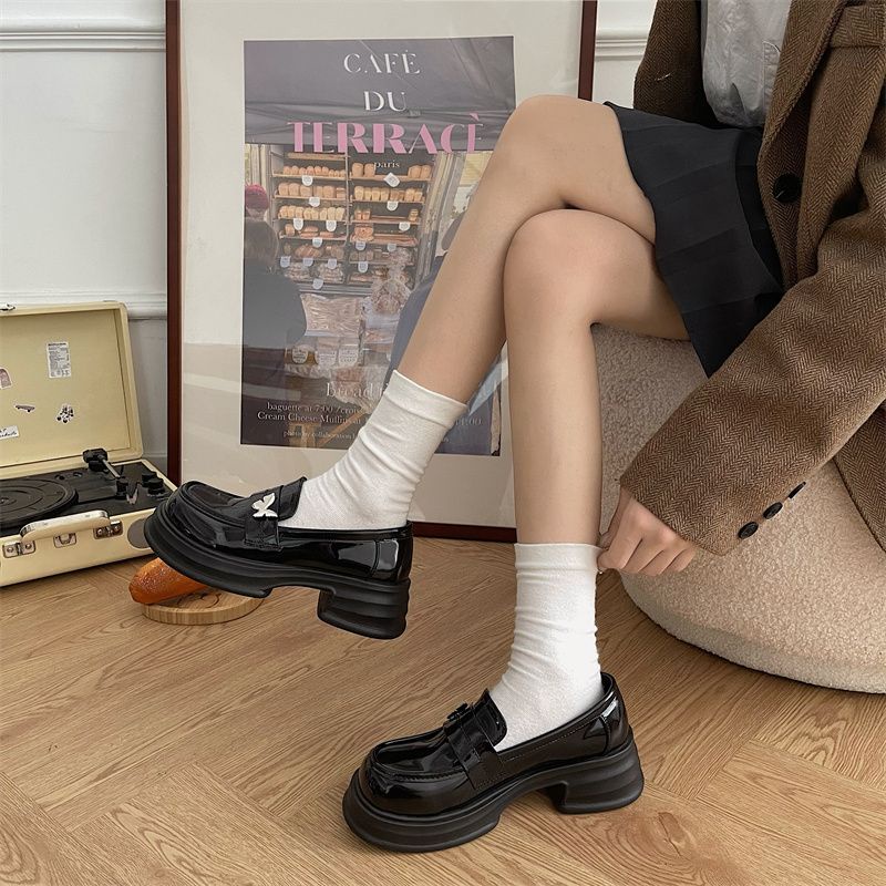 Giày nữ Lolita đáy dày đầu tròn tăng lên