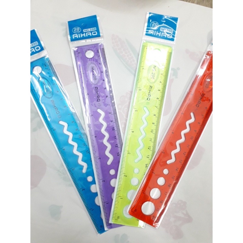 Thước kẻ dẻo bẻ không gãy dài 20 hoặc 30 cm