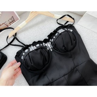 Đầm midi 2 dây kết đá dáng xoè