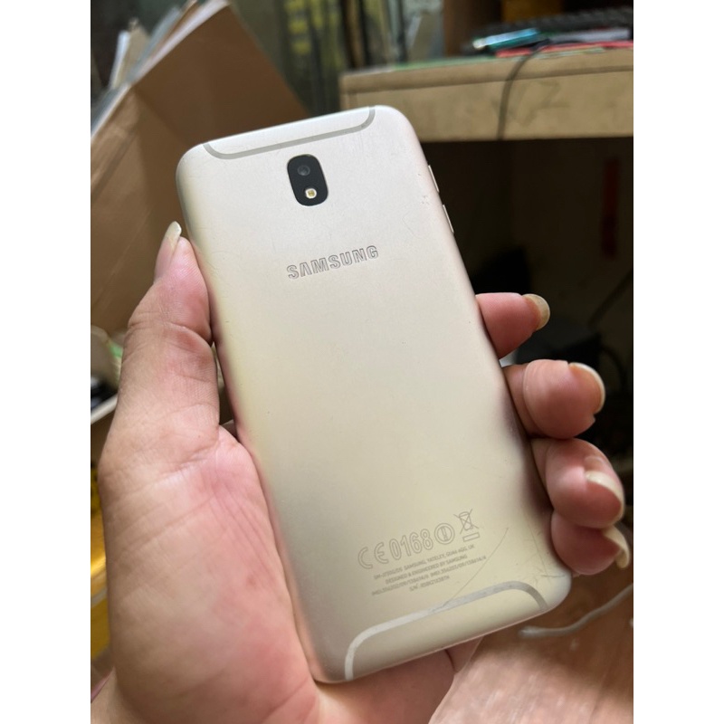 Xác điện thoại Samsung J7 Pro hư màn hình, mã J730. Bao main rin full chức năng. BH 1 năm