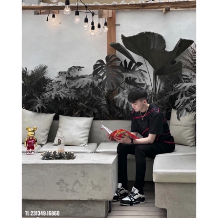 ÁO THUN LOUIS VUITON MONOGRAM , ÁO THUN LOGO SỌC CHÉO NAM NỮ UNISEX The.Peguin .TheStrawBerry