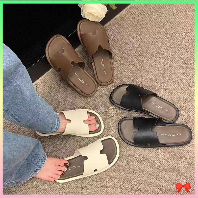 Dép xăng đan nữ Dép Xăng Đan Đế Bằng Thiết Kế Đơn Giản