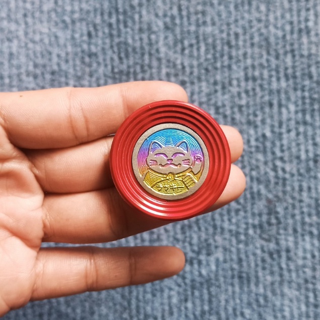 Nắp chụp cacte, nắp chụp hộp sên nhôm CNC mẫu thái ron siêu dày tặng tem titan mèo chiêu tài