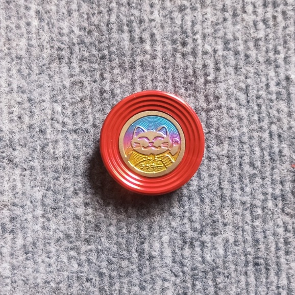 Nắp chụp cacte, nắp chụp hộp sên nhôm CNC mẫu thái ron siêu dày tặng tem titan mèo chiêu tài