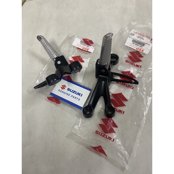 bộ gác chân sau satria fi raider suzuki chính hãng