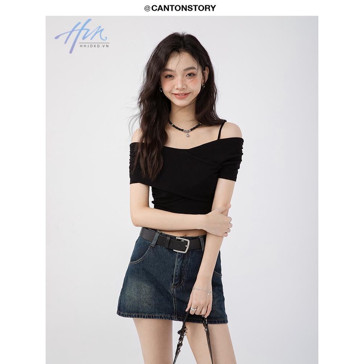 Áo Thun Tay Ngắn Lệch Vai Màu Đen Thời Trang Mùa Hè Quyến Rũ Cho Nữ