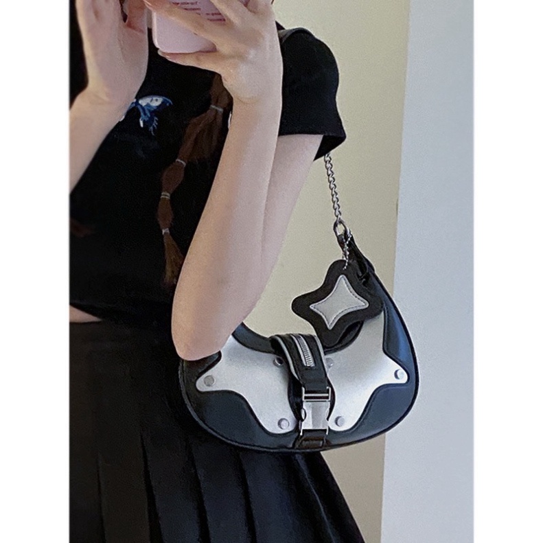 Túi kẹp nách KÈM CHARM size 25. Ảnh video hàng về