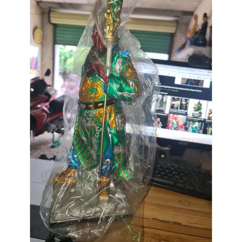 Tượng quan công quan thánh đế quân đứng vuốt râu bột đá composite cao 40cm  - SHOP PHẬT GIÁO DƯƠNG KHOA