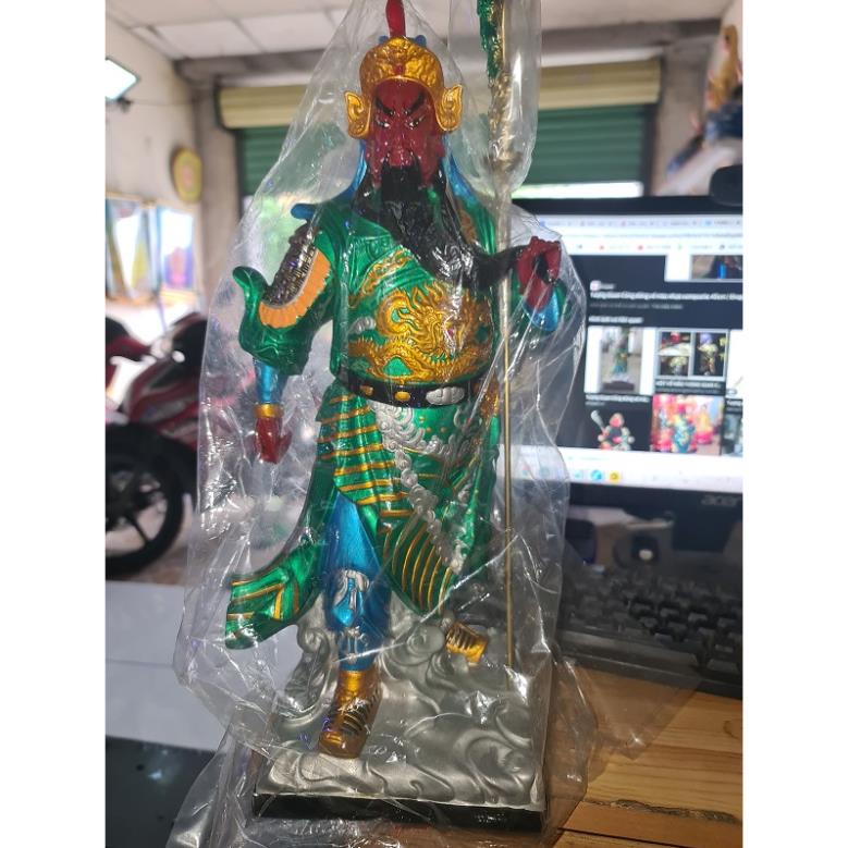 Tượng quan công quan thánh đế quân đứng vuốt râu bột đá composite cao 40cm  - SHOP PHẬT GIÁO DƯƠNG KHOA