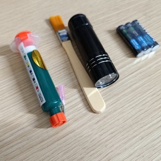Keo UV xanh phủ mạch hàn PCB - cách điện và bảo vệ mạch điện