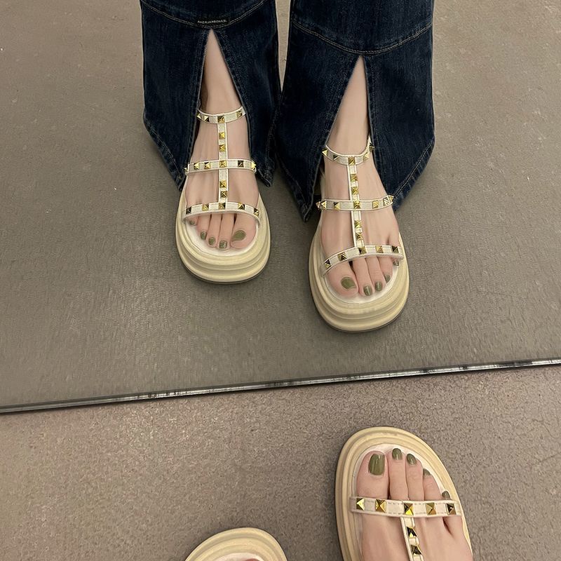 Xăng đan Hở Ngón Đế Dày Phẳng Mùa Hè 2023 Có Đinh Tán Thời Trang Cho Nữ