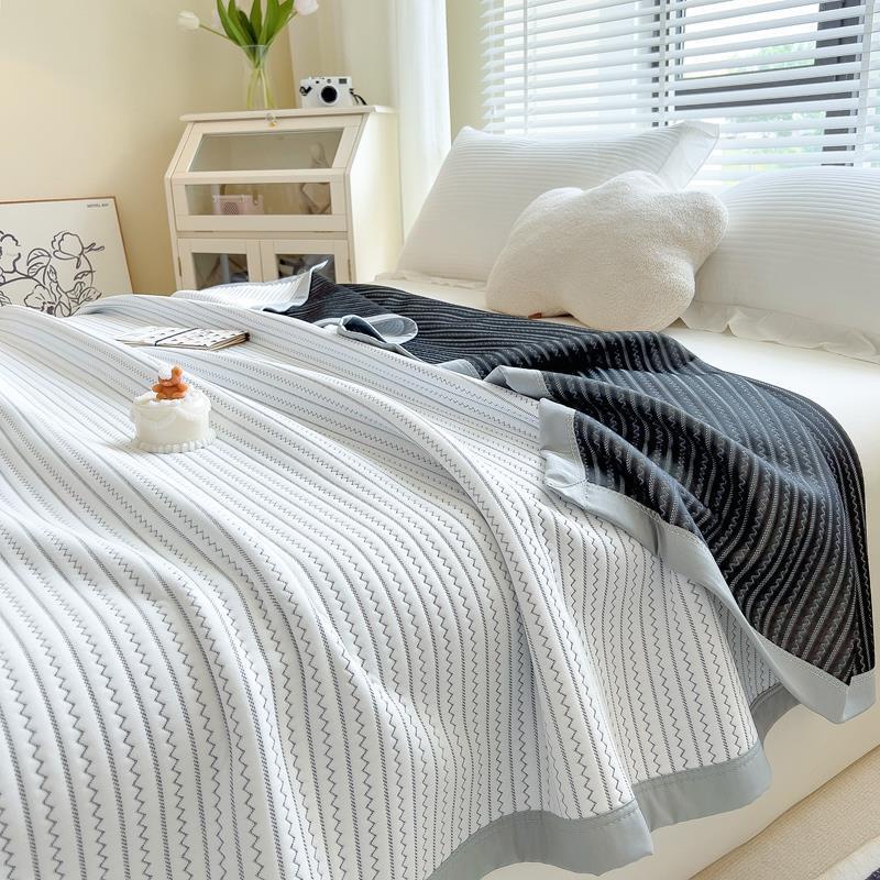 Chăn cotton Dệt Kim Ba Lớp Mỏng Mát Mẻ Cho Mùa Hè