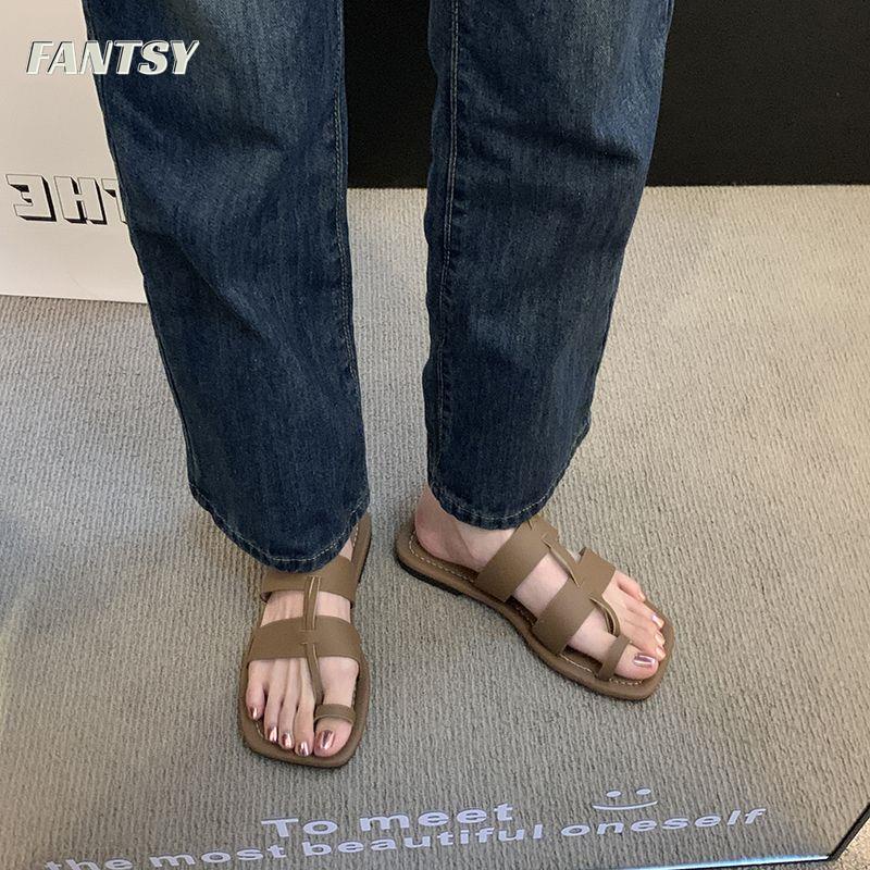 Dép Sandal Đế Bằng Mũi Vuông Phong Cách Roman Mẫu Mới 2023 Thời Trang Xuân Hè Cho Nữ