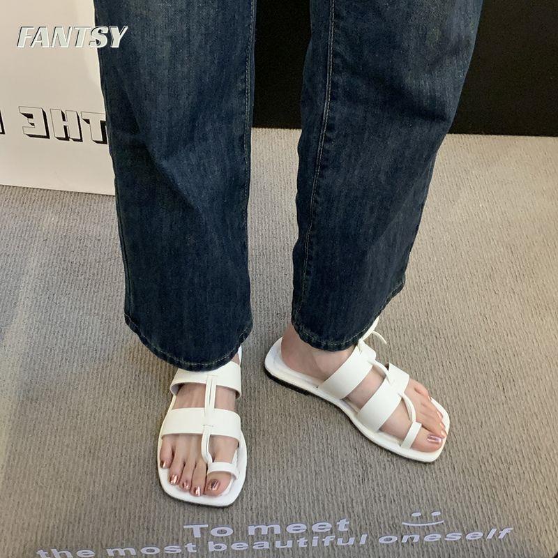 Dép Sandal Đế Bằng Mũi Vuông Phong Cách Roman Mẫu Mới 2023 Thời Trang Xuân Hè Cho Nữ