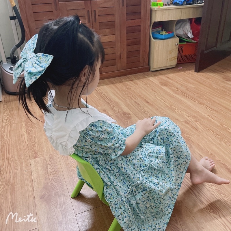 Váy thô hoa nhí, váy tặng kèm nơ cho bé gái size 13-26kg