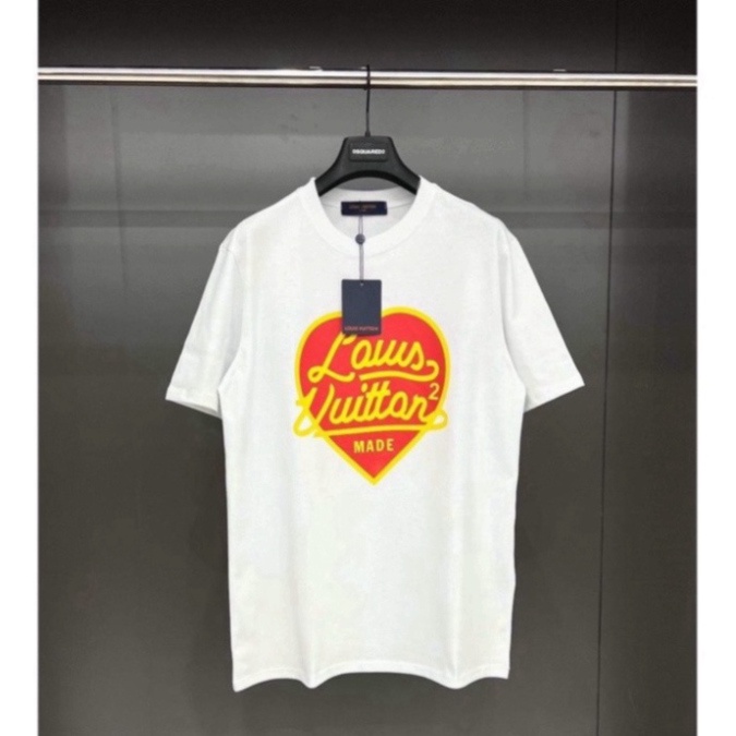 Áo thun nam nữ LV trái tim cổ tròn Áo Phông Siêu Hot Thiết Kế Trẻ Trung Năng Động