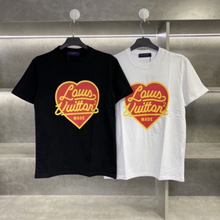Áo thun nam nữ LV trái tim cổ tròn Áo Phông Siêu Hot Thiết Kế Trẻ Trung Năng Động