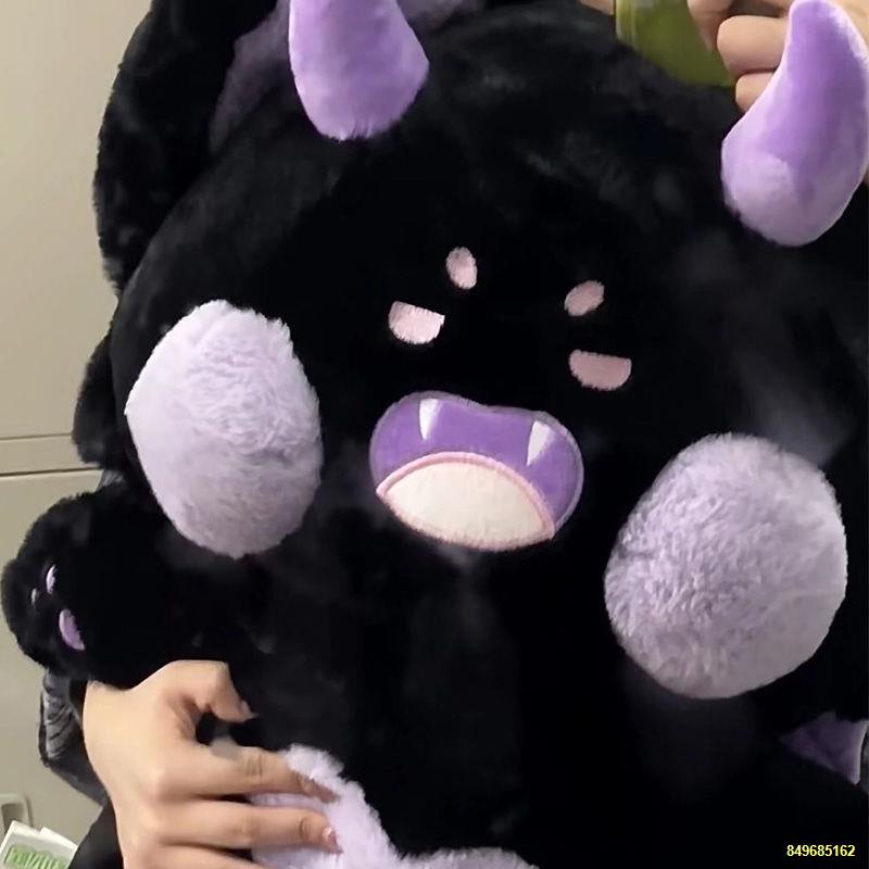 Con mèo vẽ nguệch ngoạc quỷ nhỏ đồ chơi sang trọng búp bê cô gái búp bê