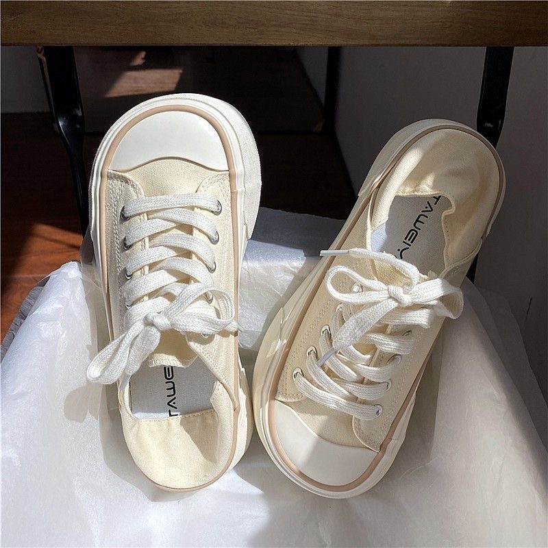 Giày Thể Thao Nữ Chất Vải Dáng Basic Mũi Tròn Bè Nhẹ Dẫm Gót Đế Cao Màu Đen Trắng Kem Năng Động Trẻ Trung Hot Trend Đẹp