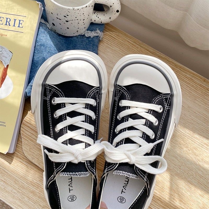 Giày Thể Thao Nữ Chất Vải Dáng Basic Mũi Tròn Bè Nhẹ Dẫm Gót Đế Cao Màu Đen Trắng Kem Năng Động Trẻ Trung Hot Trend Đẹp