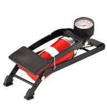 Bơm đạp chân mini dành cho mọi loại xe có đồng hồ hiển thị số kg hơi