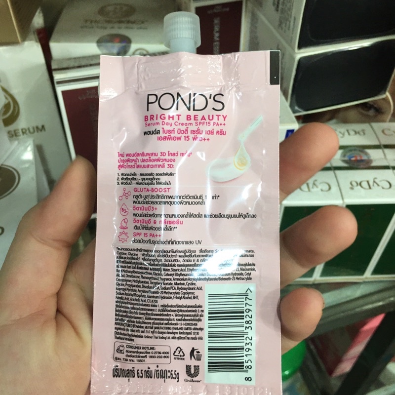 1 gói kem Pond’s Thái trắng da chống nắng SPF 15