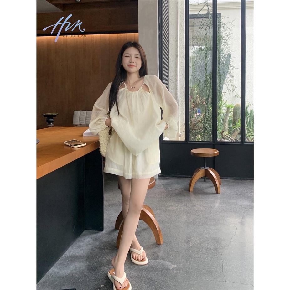 Bộ Áo Sơ Mi Chống Nắng Phối Quần Short Ống Rộng Phong Cách Pháp Thời Trang Mùa Hè Hàng Mới Dành Cho Bạn Nữ