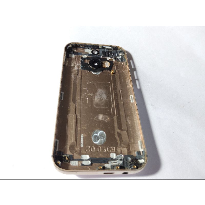 Nắp Lưng không Nút Bấm HTC One M8 Đã Qua Sử Dụng