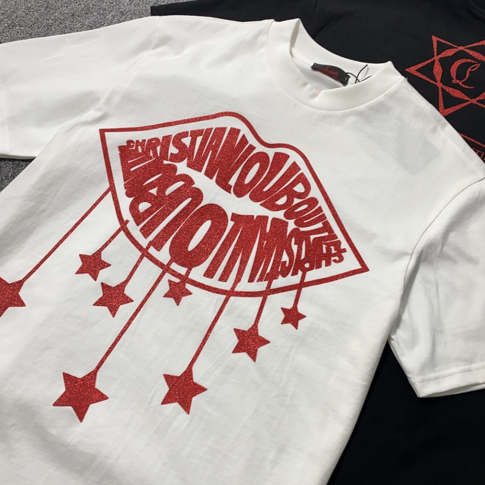 Áo phông Louboutin Hình Đôi Môi Kim Tuyến Tay Lỡ Form Rộng Chất Vải cotton 100% hot trend 2023 siêu đẹp