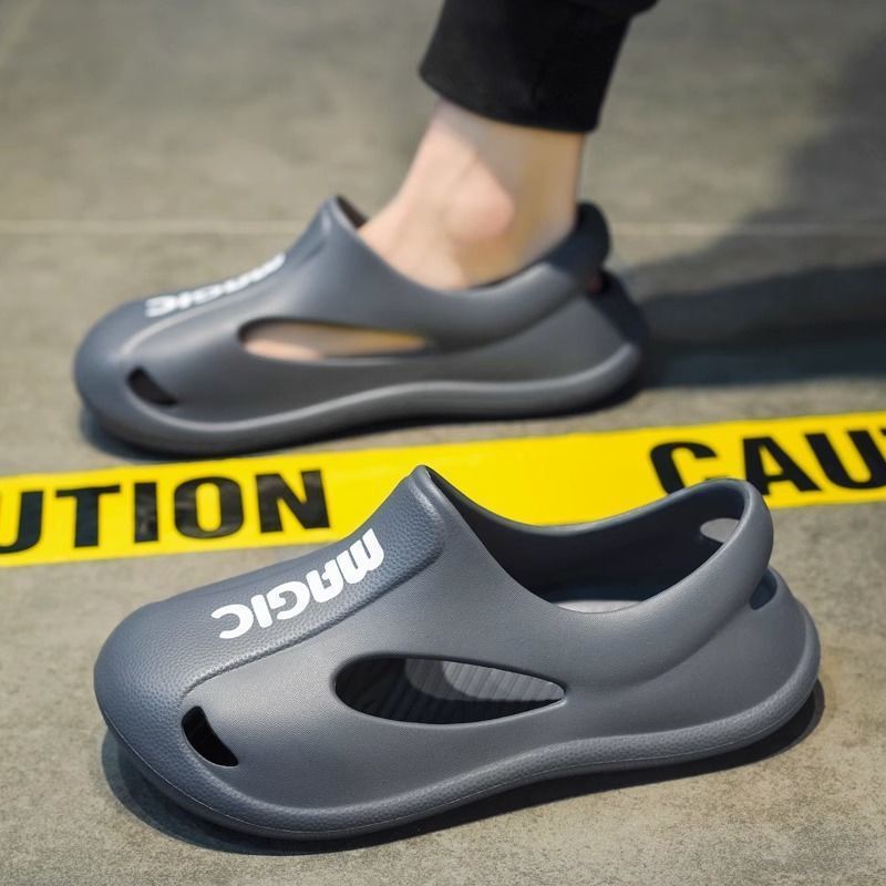 Giày Sandal Đế Dày Bằng EVA Chống Trượt Chống Thấm Nước Phong Cách Mới Dành Cho Nam Đi Biển Mùa Hè