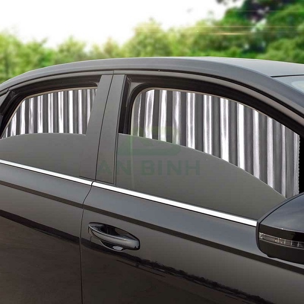 SALE2023 Bộ 4 Rèm Che Nắng Xe Ô Tô Chất Liệu Vải Cao Cấp, Gắn Nam Châm Thông Minh