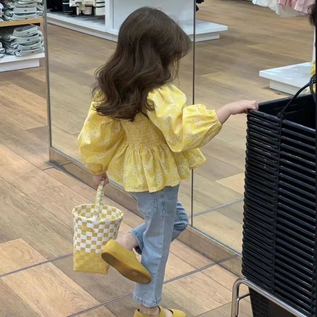 Bộ Áo Sơ Mi Tay Phồng + Quần Jeans In Hoa Phong Cách Hàn Quốc Thời Trang Mùa Xuân Cho Bé Gái