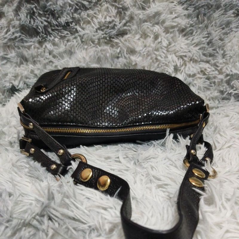 Túi si M110 tuyển Nhật da bò phối da dập vân bóng giả da trăn size 26cmx15vmx10cm