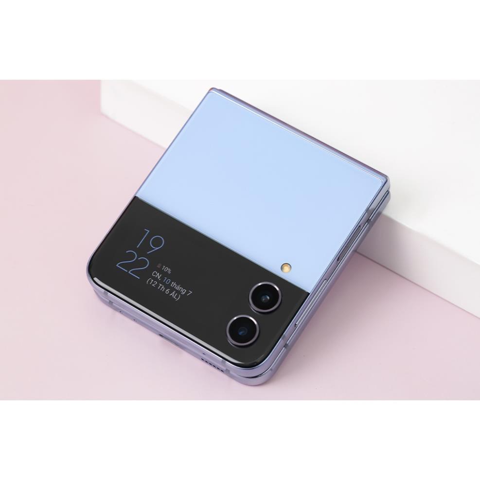 Điện thoại Samsung Galaxy Z Flip4  Hỗ trợ 5G Fullbox Bh 12 tháng