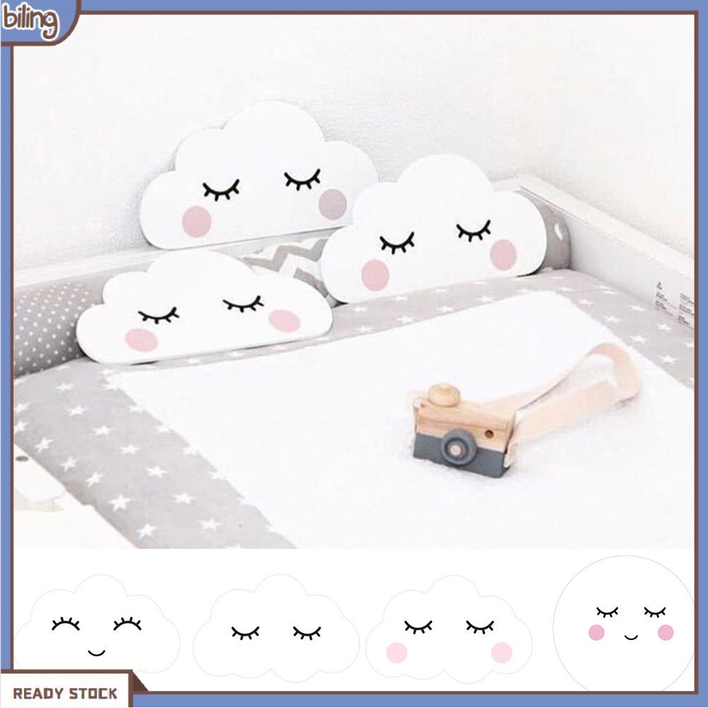 Miếng dán tường trang trí bằng gỗ hình đám mây/ mặt trăng đáng yêu