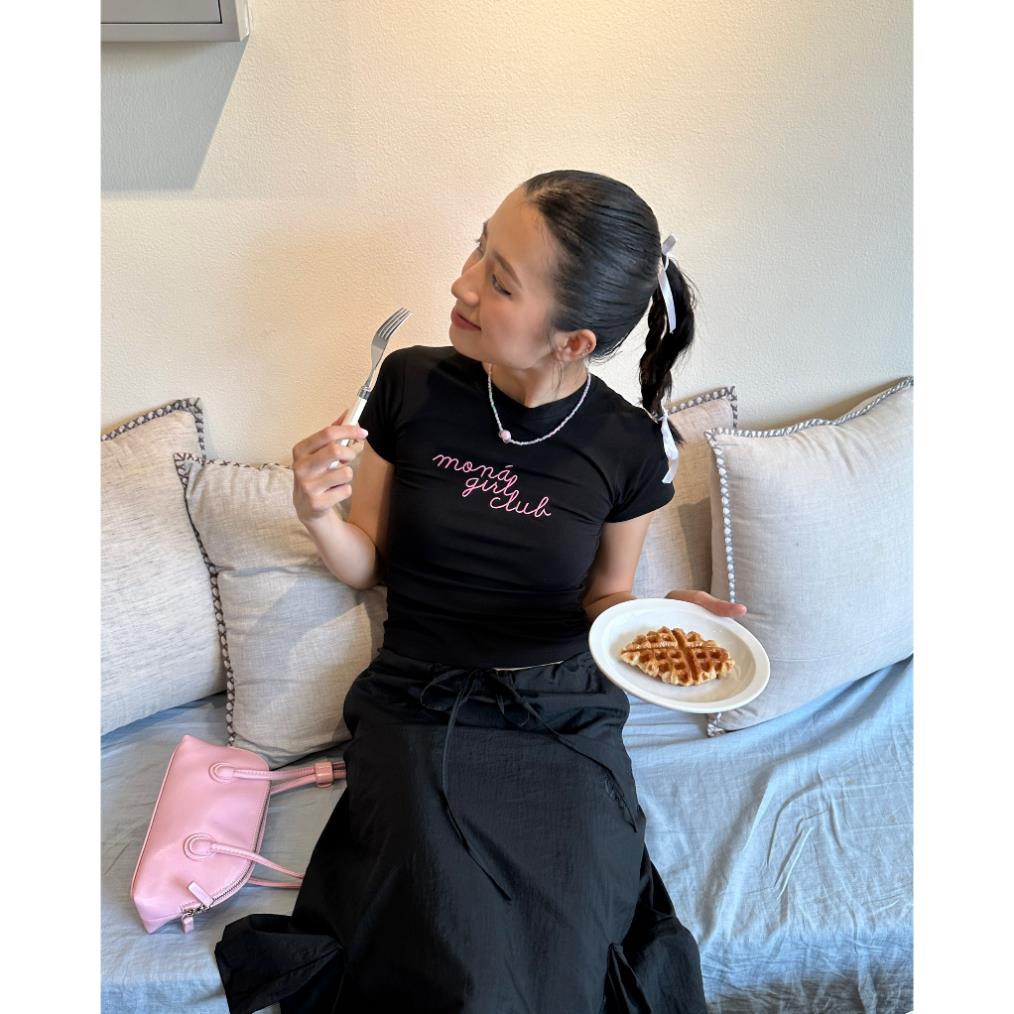 Áo thun baby tee form ôm Y2K MONÁ - PONYM, áo baby tee thun gân mona GONZ.BRAND