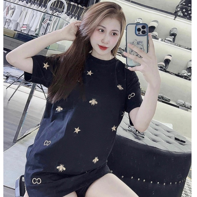 Áo Phông Nam G.C Phối Hoạ Tiết Ong Thêu Vàng Cực Chất - Áo Thun Nam Nữ Đôi G.C