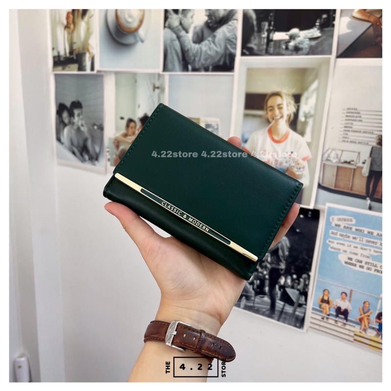 VÍ NỮ GẤP 3 LOGO Classic & M