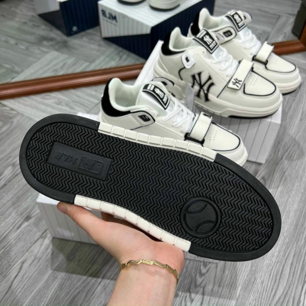Giày độn đế MLB chunky dán HÀNG CAO CẤP MLB Chunky Liner New York Yankees White Black bản mới nhất hót tren 2022