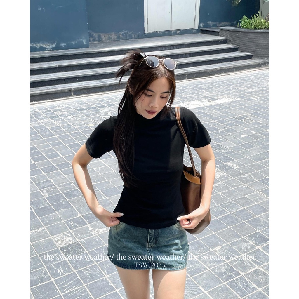 Áo thun trơn tay ngắn cổ zip dáng basic co giãn tốt siêu tôn dáng Maia Aocolo228_P0K10