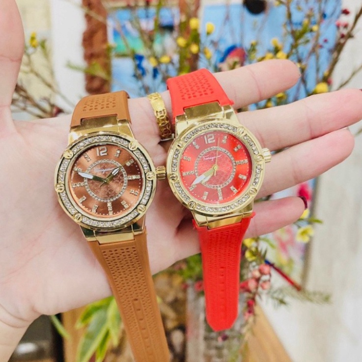 Đồng hồ nữ Ferragamo, hàng full box, thẻ bảo hành 12 tháng - Dongho.savanto