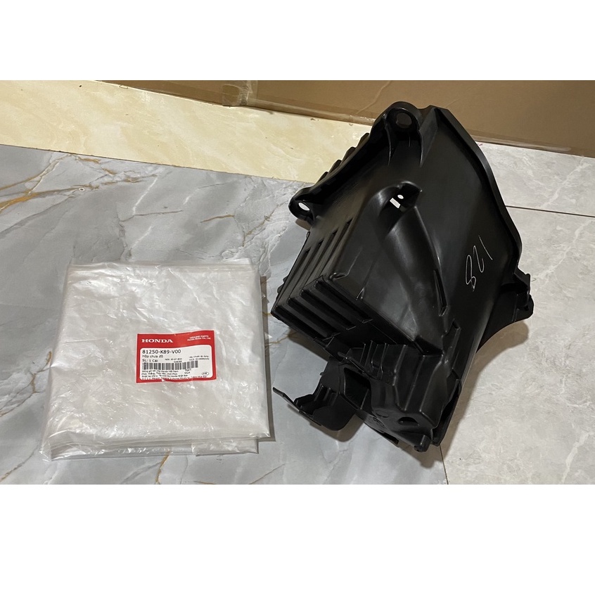 Hộp chưa đồ | cốp xe WAVE A110  chính hãng Honda