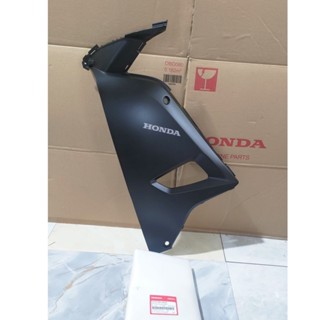 Bộ ốp ống yếm chính | cánh yếm trong bên trái WAVE A110 (2023) màu Đen nhám chính hãng Honda (64250-K89-V80ZA)