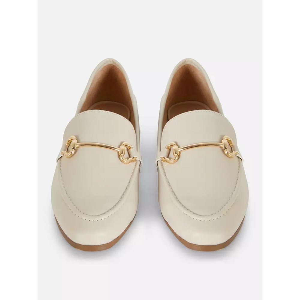 Giày xuất dư Primark